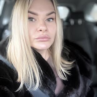 Крадожон Анна
