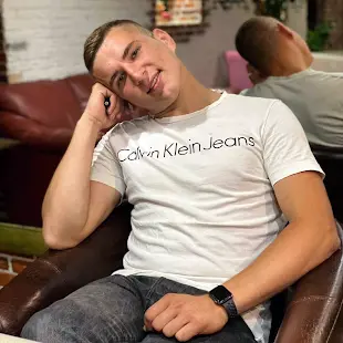 Скрипка Андрій