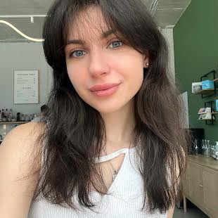 Базака Анна