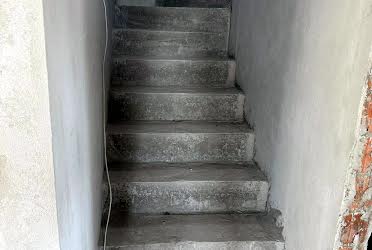 1831365534325100