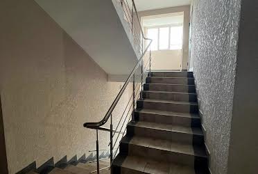 1834258544706112
