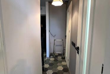 1828277201396113