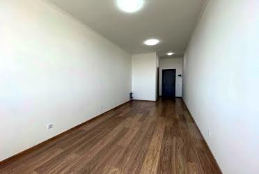 1834647282054117