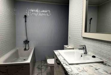 1832079649573127