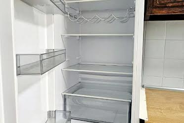 1832088576075130