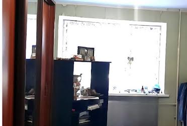 1827659759342142