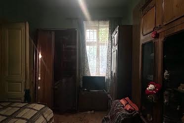 1834700072446144