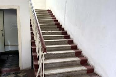 1832805796626145