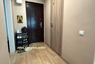 1834295968003151