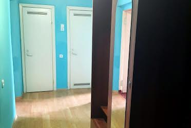 1833932235633159