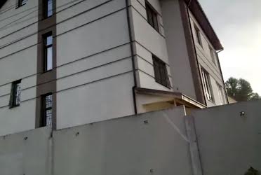 1835632225532168