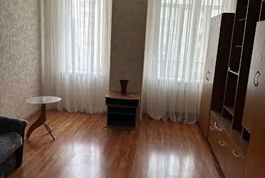 1833754946973169
