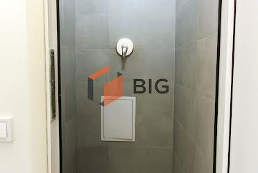 1830921224526172