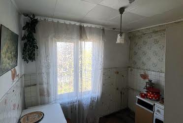 1831733713153172