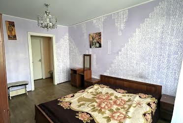 1832478079332174