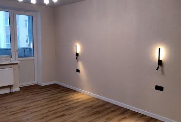 1827492720813176