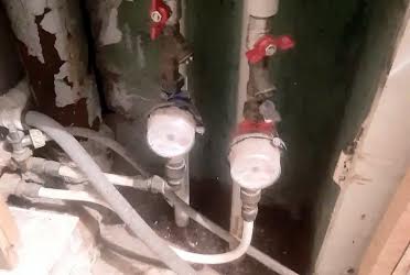 1832673831306181