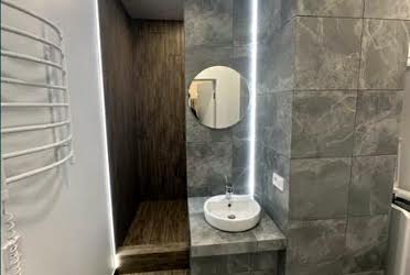1833356584311184