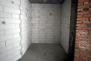 1836991092600019