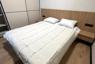 1829555676257197