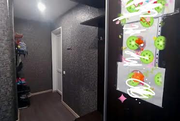 1812162548212202