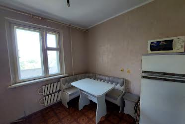 1835984776155208