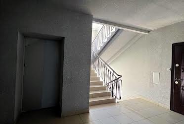 1826926948780216