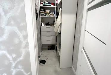 1834108857286218