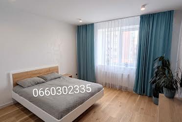 1831541643946225