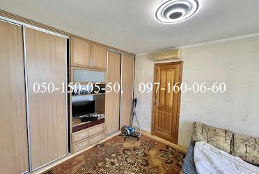1836872434714227