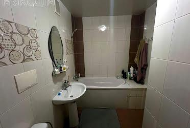 1835349734842239