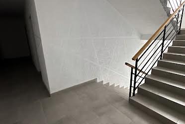 1835161845169242