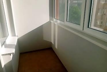 1836788380605250