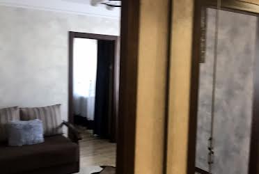 1833094208636256