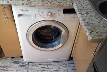 1836879727713258