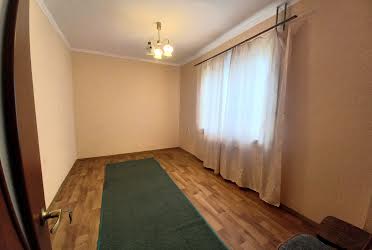 1832634121571026