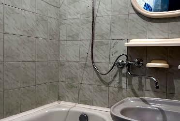 1833891030892265