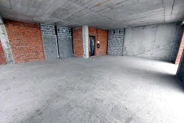 1818875546131028