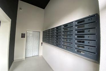 1831619067109280