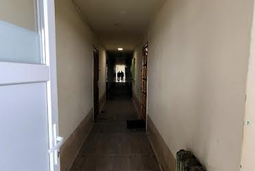 1835718409453282