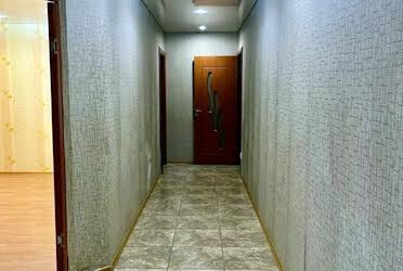 1831280496477291