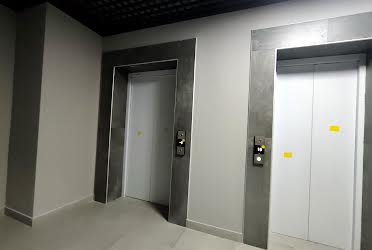 1832630159030292