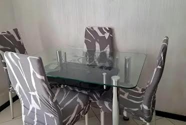 1837101310900292