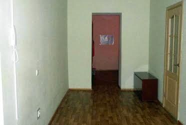 1831377767671295