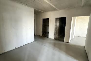 1825742052477300