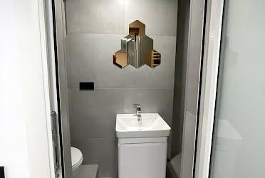 1827170147281303