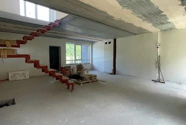 1835026277778305