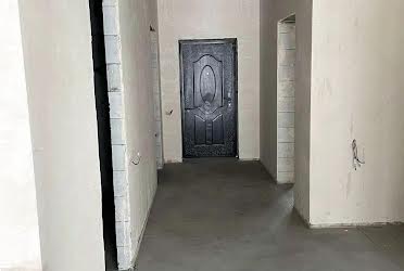 1835747975614308