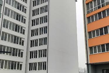 1832088287353310