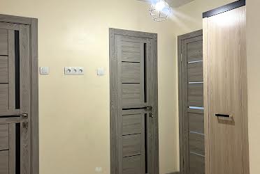 1831548778832315